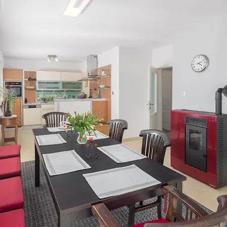 3&4 Bedrooms Simona Appartement *