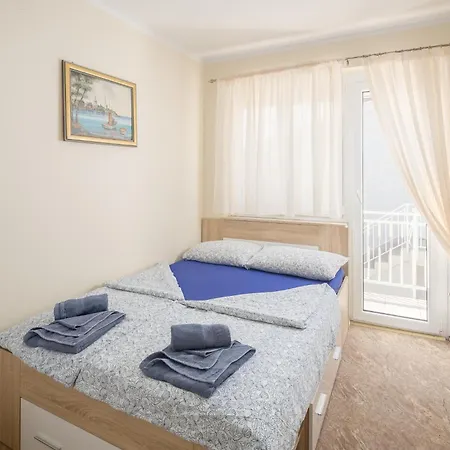 Apartment 3 & 4 Bedrooms Simona *