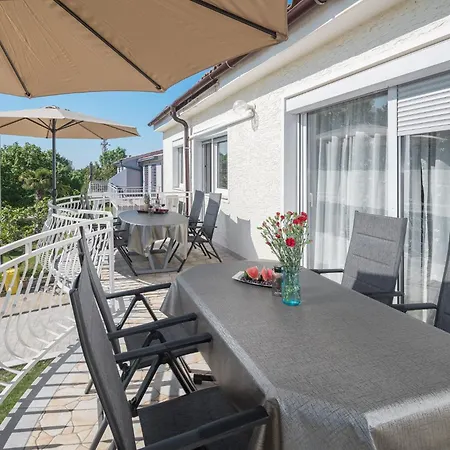 3 & 4 Bedrooms Simona * Porec