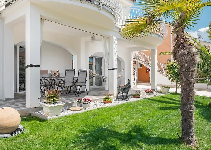 3 & 4 Bedrooms Simona بوريتش