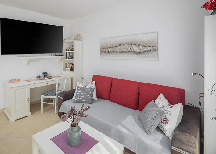 3 & 4 Bedrooms Simona شقة بوريتش