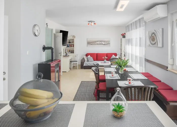 3 & 4 Bedrooms Simona بوريتش