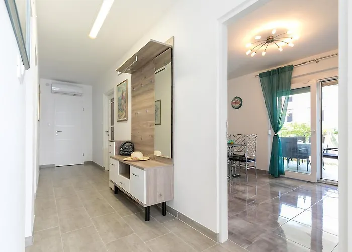 شقة 3 & 4 Bedrooms Simona بوريتش