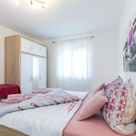 3 & 4 Bedrooms Simona Daire Poreč