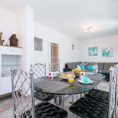 Daire 3 & 4 Bedrooms Simona